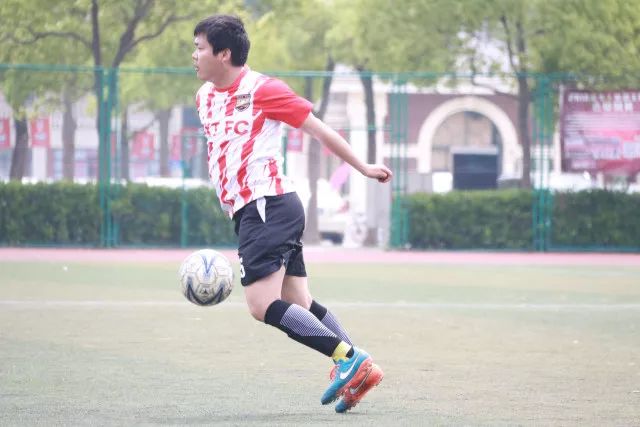 俱乐部杯-北控1分险胜天津 双外援合砍82分