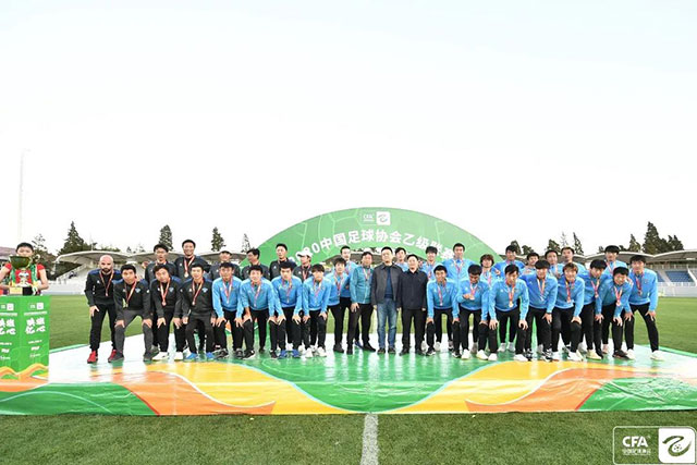 哈登三双快船力克公牛 黄蜂胜篮网终结6连败