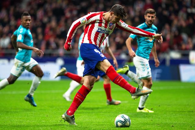 费尔德34+14张宁23+8赵嘉义21分 山西大胜青岛